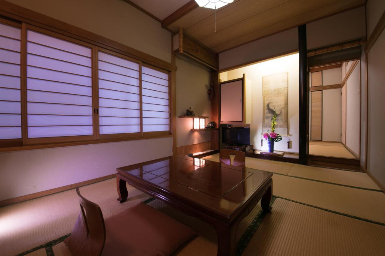 Hotel Housenkaku Бепу Екстериор снимка